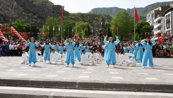 Amasya’da 23 Nisan coşkuyla kutlandı