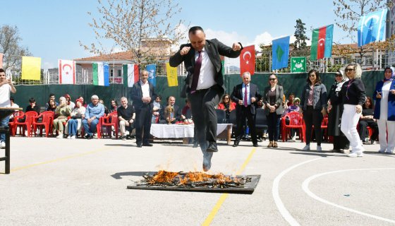 Başkan Sevindi Nevruz kutlama etkinliğine katıldı