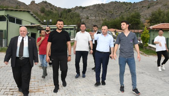 Başkan Sevindi, Hayvan barınağında incelemelerde bulundu