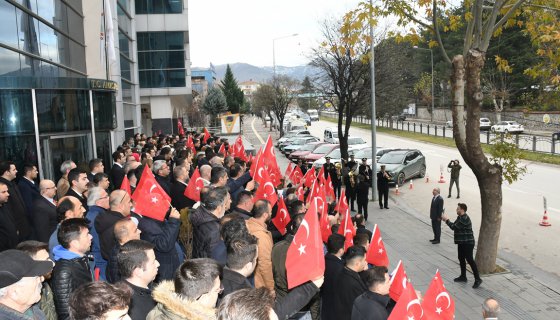 Amasya Belediyesi’nden şehitlere saygı 