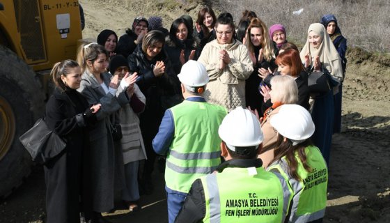 Şeyhcui mahallesi Pazar yerine kavuşuyor