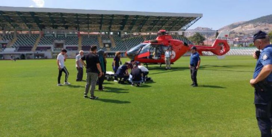 Amasya’da doğum yapan kadın ambulans helikopterle sevk edildi