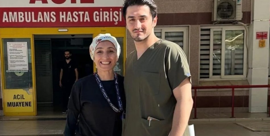 Sağlıkçı anne doktor oğlu ile aynı hastanede görev yapıyor