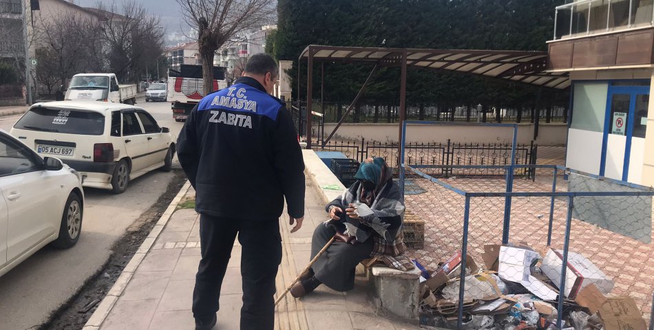 Amasya’da 20 dilenci şehir dışına çıkarıldı