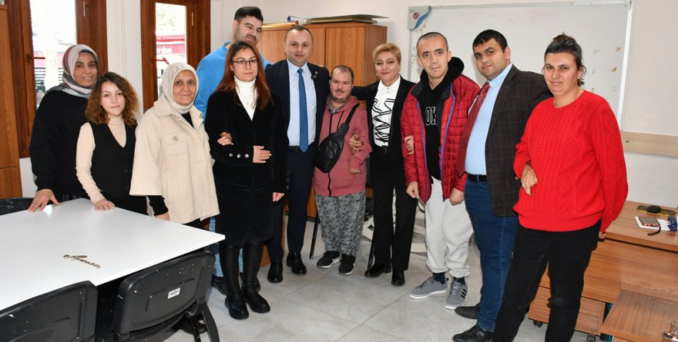 Sevindi: ‘Engellilerimizin her zaman yanındayız’
