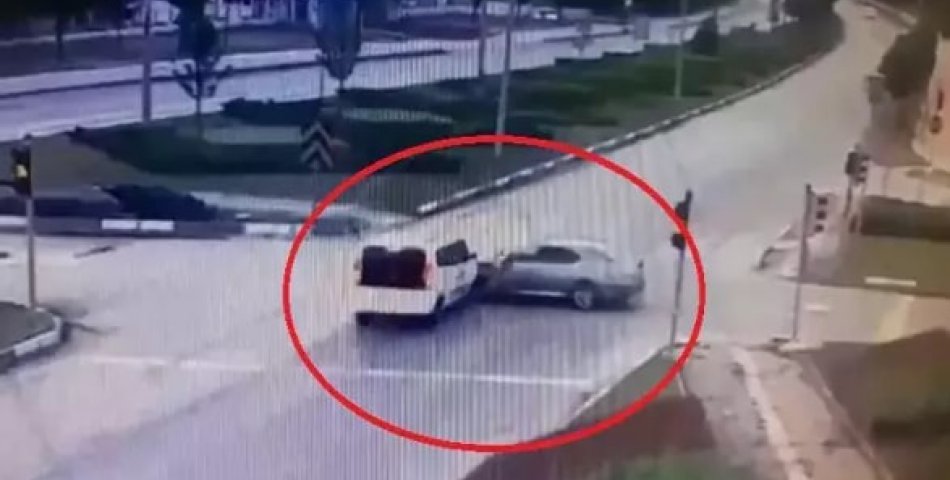 5 kişinin yaralandığı kaza kamerada