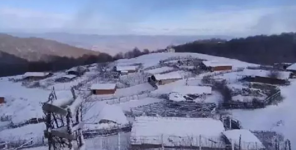 Amasya’nın yüksek kesimleri beyaza büründü