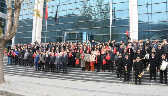 Amasya Belediyesi’nden şehitlere saygı 